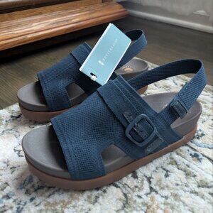 Women`s Sandals Revitalign Orthotic Adjustable Knit Wedges - Remi - Size 10 US